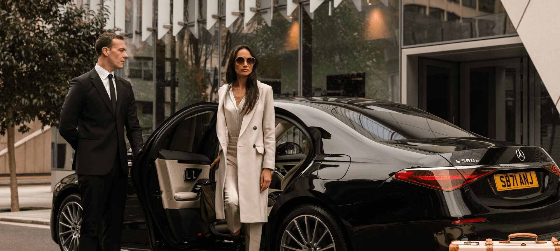 Your Private Car Service in Cannes | luxuchauffeur.com